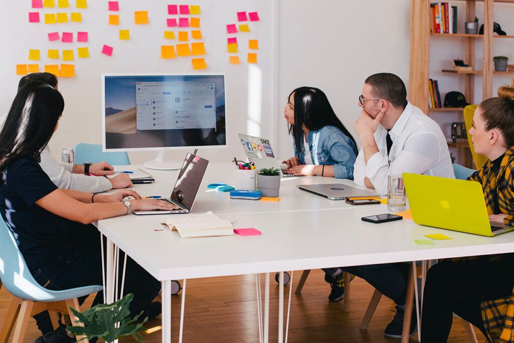 AVAP y la Conselleria de Servicios Sociales abordan las claves del futuro Decreto de Atención Temprana para reforzar el criterio clínico y agilizar la gestión